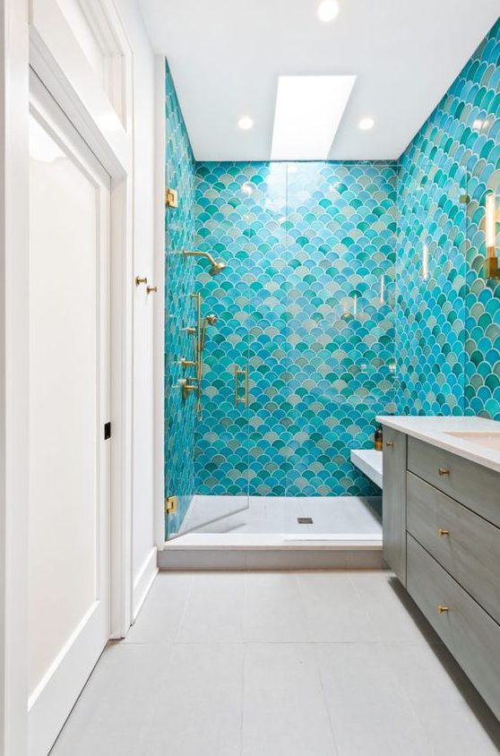 67 Whimsy Fish Scale Tile Ideas For Bathrooms - DigsDigs