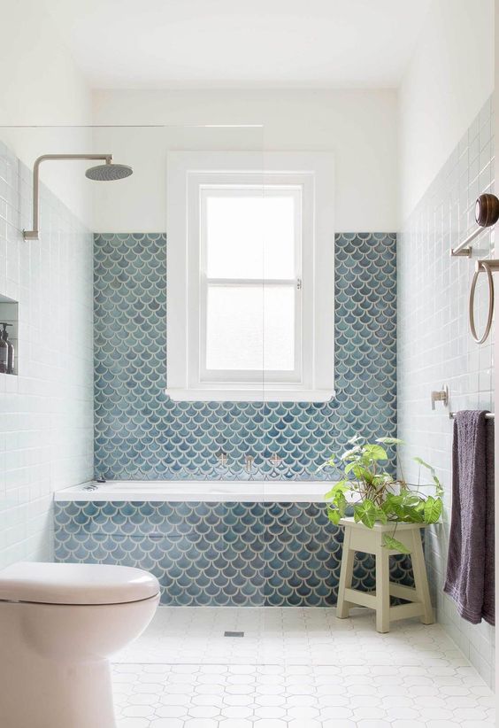 67 Whimsy Fish Scale Tile Ideas For Bathrooms - DigsDigs