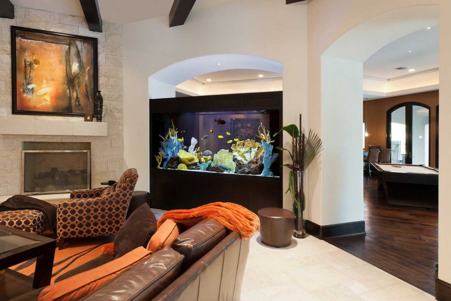 aquarium direction in living room