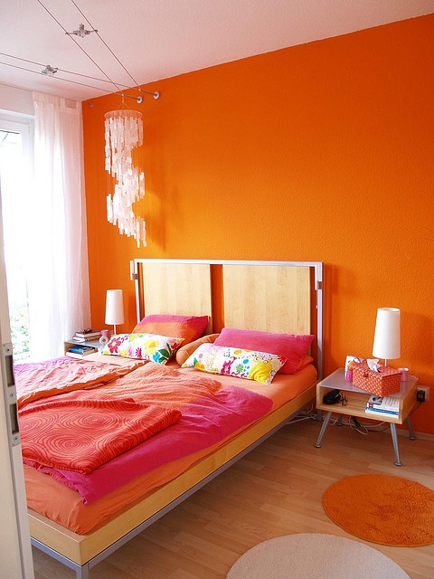 30 Inspiring Ripe Orange Room Designs - DigsDigs