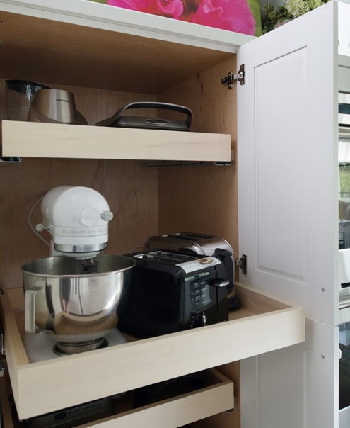 https://www.digsdigs.com/photos/creative-appliances-storage-ideas-for-small-kitchens-16.jpg