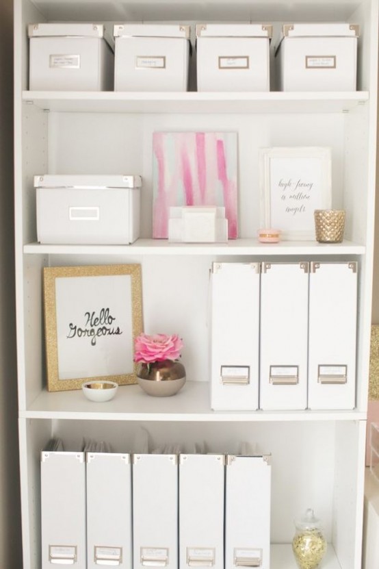 https://www.digsdigs.com/photos/how-to-organize-your-home-office-smart-ideas-2-554x831.jpg