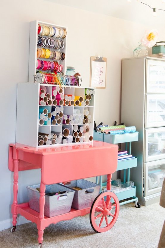 70 Ideas To Organize Your Craft Room In The Best Way - DigsDigs