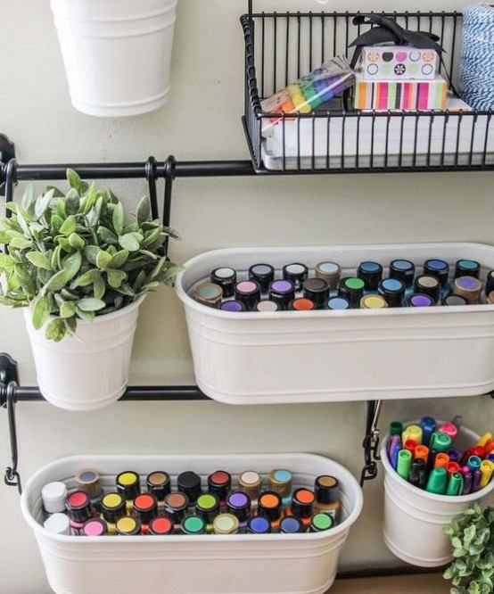 70 Ideas To Organize Your Craft Room In The Best Way - DigsDigs