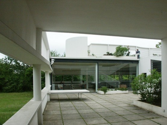 Modern House Constructed In 1929 - Villa Savoye By Le Corbusier - Digsdigs