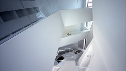 Novela - Modernistic House Design in Japan - DigsDigs