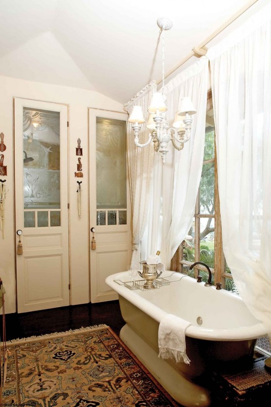 https://www.digsdigs.com/photos/refined-decor-ideas-for-a-vintage-bathroom-8-554x831.jpg